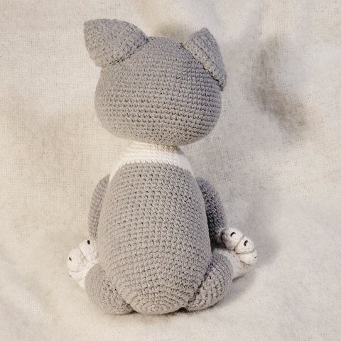 Buldog angielski szary, schemat PDF + filmy